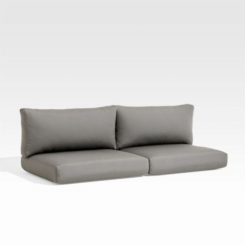 CRATE & BARREL - Cojin gris para sofá Abaco setx4 P2