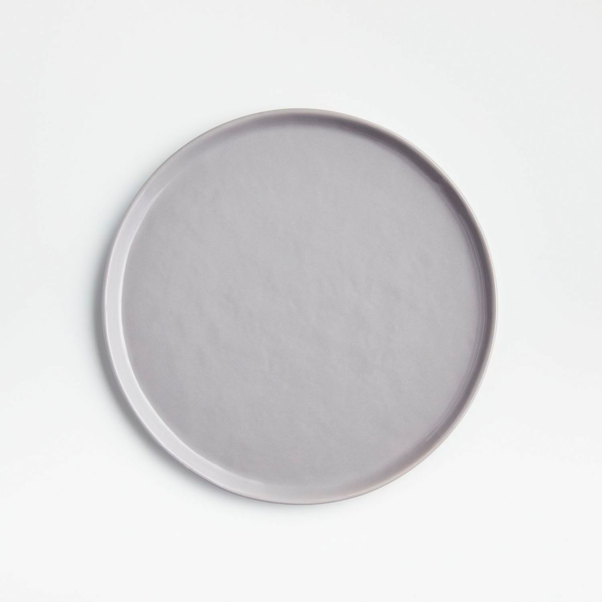 CRATE & BARREL - Plato de ensalada Mercer Grey en Porcelana 22 cm x 1 cm