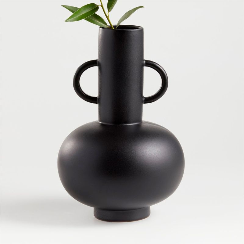 CRATE & BARREL - Florero Merriman en Terracota 33 cm x 22 cm 
