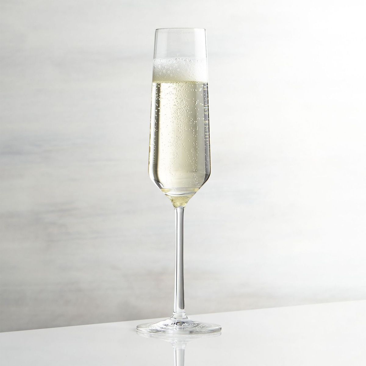 CRATE & BARREL - Copa para Champagne Tour