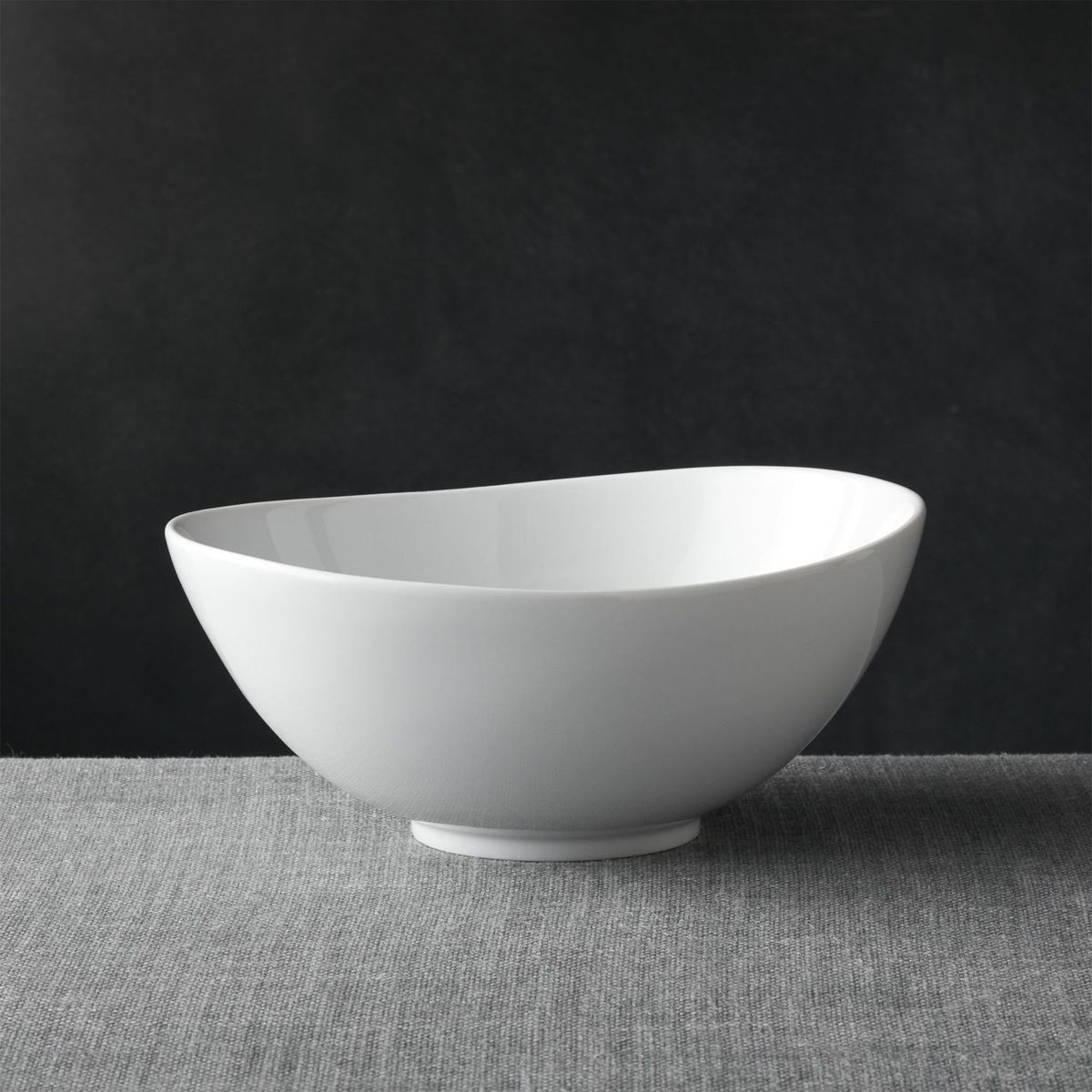 CRATE & BARREL - Bowl Swoop 22 cm