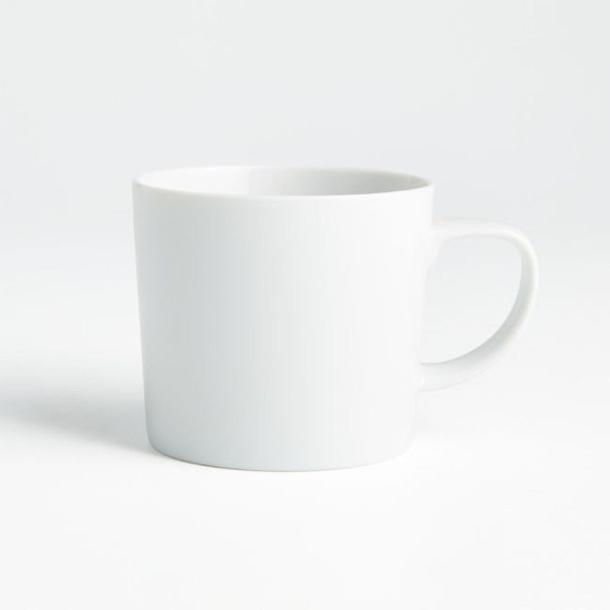 CRATE & BARREL - Mug Verge en Porcelana 9 cm x 8 cm