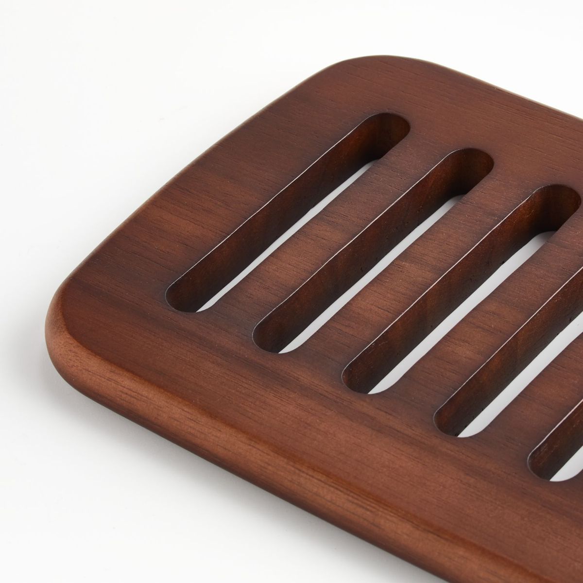 CRATE & BARREL - Posacalientes Abella en Madera 30 x 15 cm