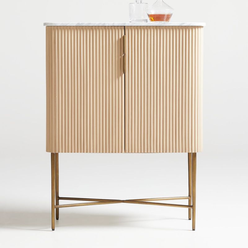 CRATE & BARREL - Bar Fayette