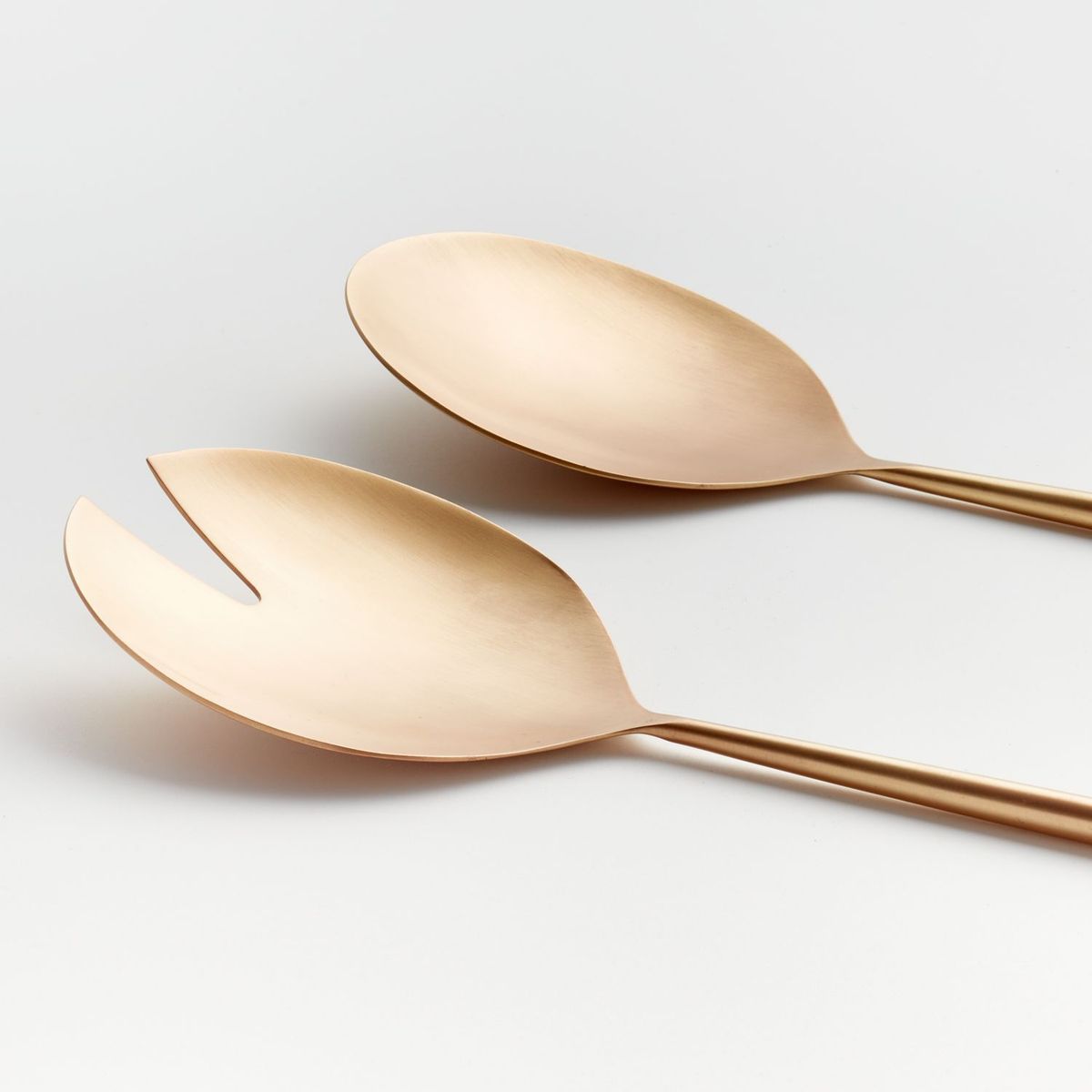 CRATE & BARREL - Piezas de Servir en Acero Inoxidable Dorado Set x 2