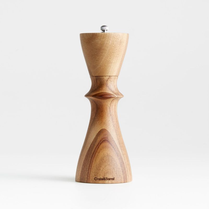CRATE & BARREL - Pimentero de mesa Aster en Madera 22 cm x 8 cm