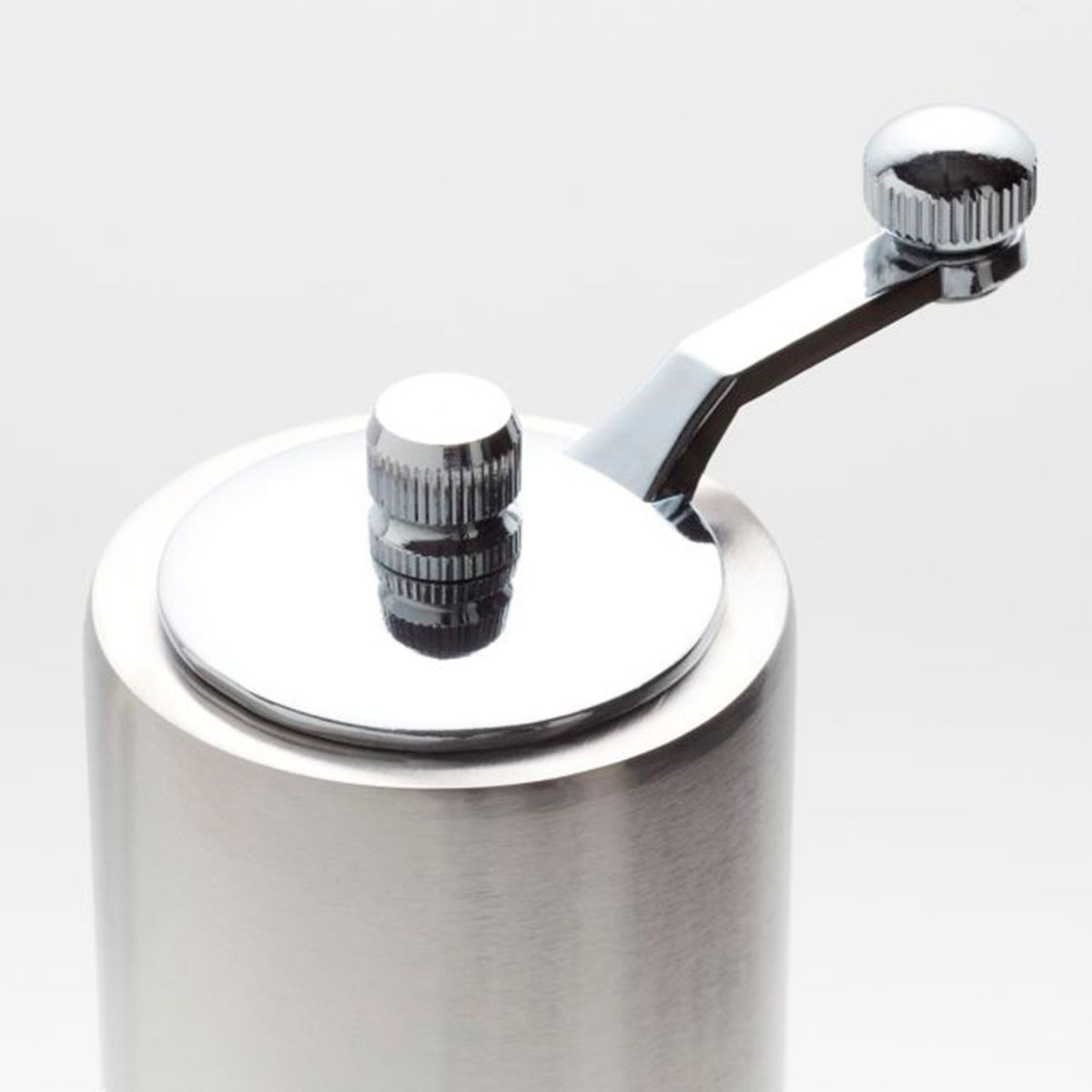 CRATE & BARREL - Pimentero de mesa Acero inoxidable en Acero inoxidable 17 cm x 6 cm