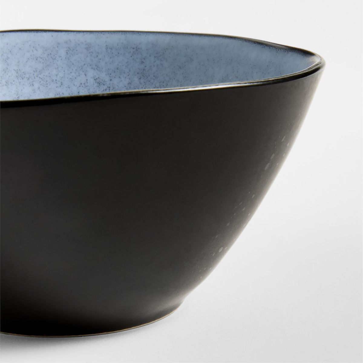 CRATE & BARREL - BOWL CEREAL MERCER ARTIC BLUE