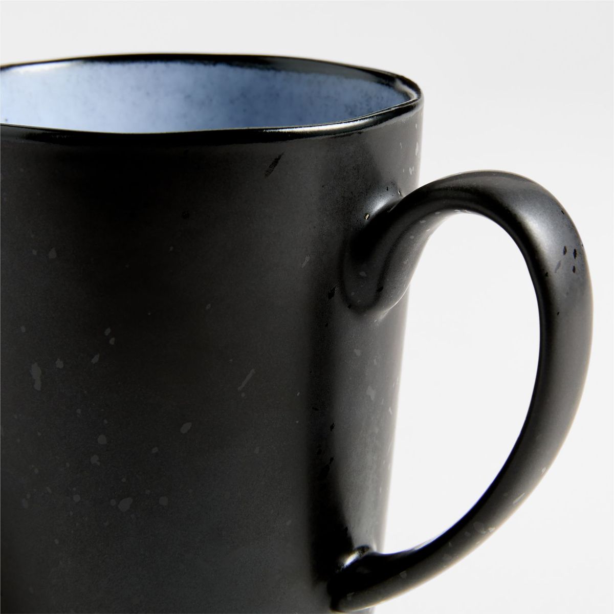 CRATE & BARREL - MUG MERCER ARTIC BLUE