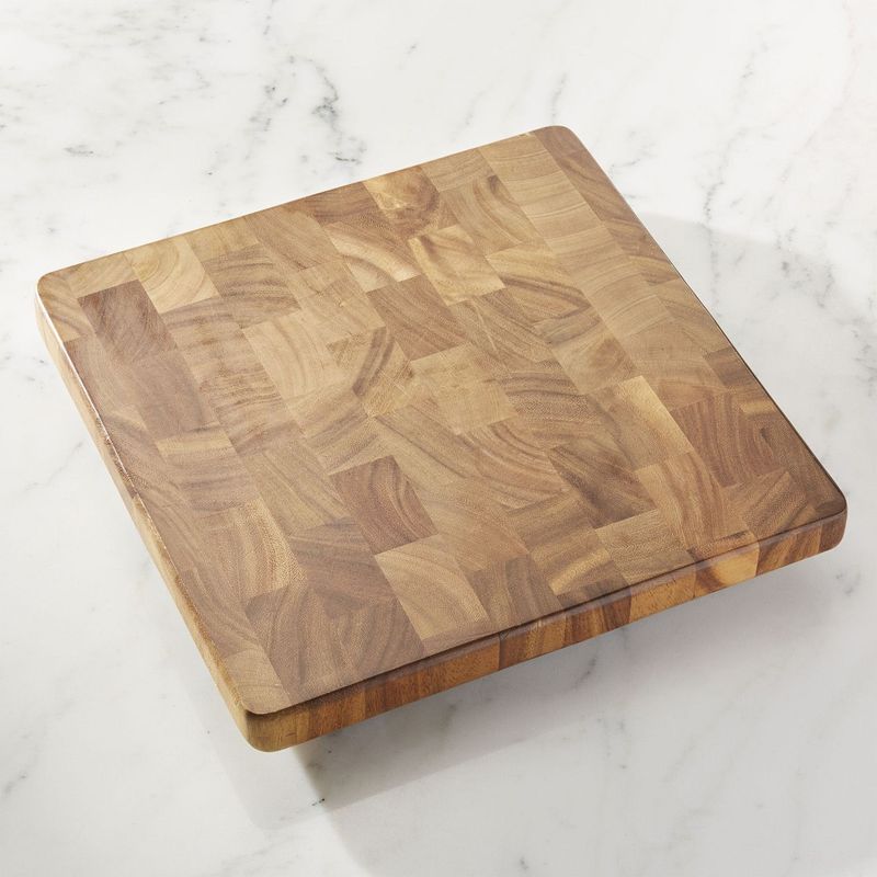 CRATE & BARREL - Tabla Cuadrada para Picar de Madera a Contrafibra