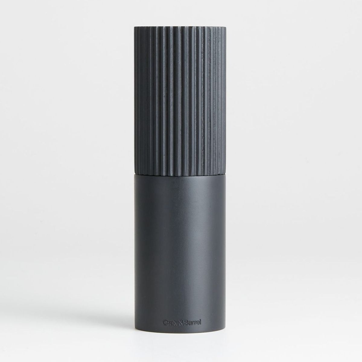 CRATE & BARREL - Pimentero de mesa Madera Hanno 19 cm