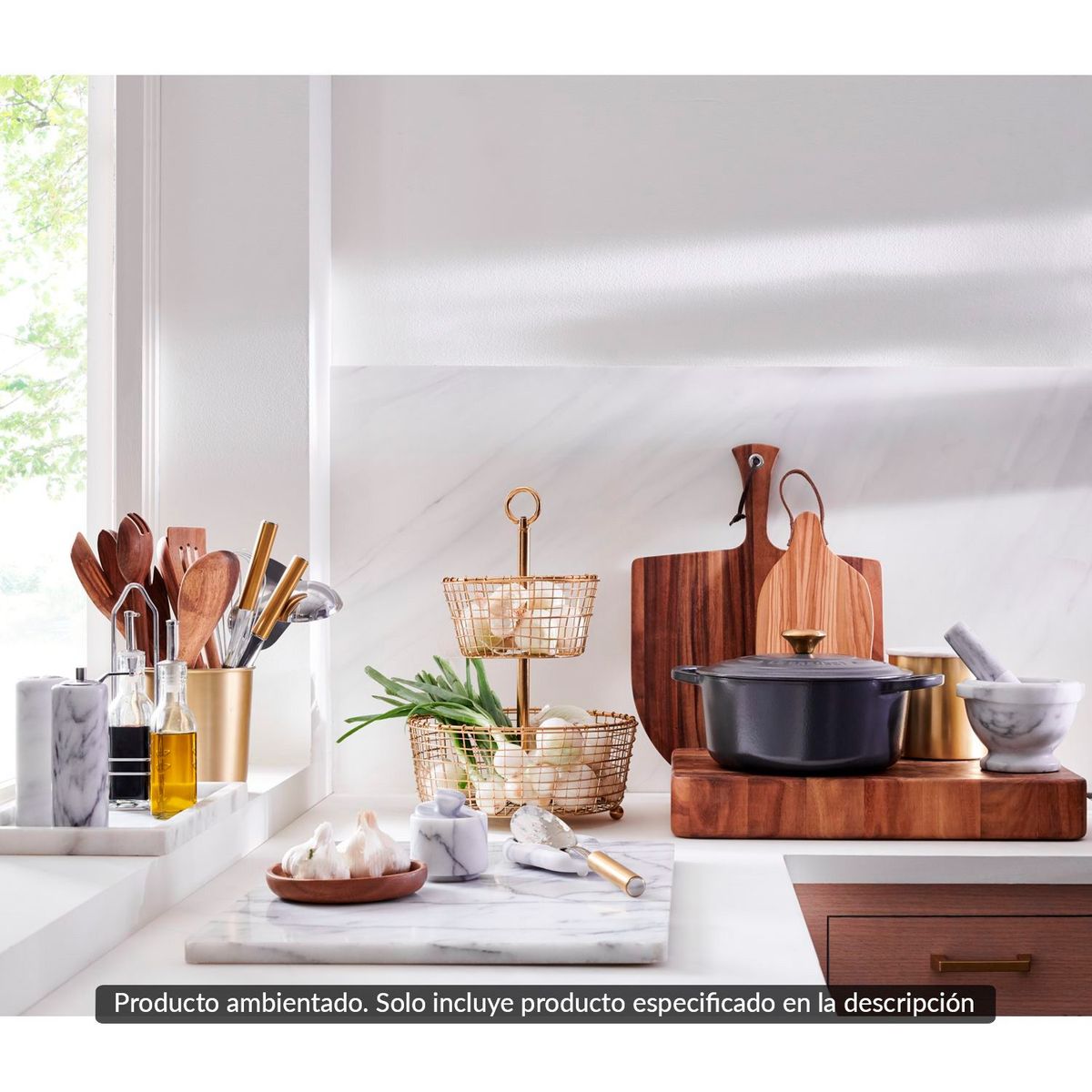 CRATE & BARREL - Tabla Acacia en Madera  