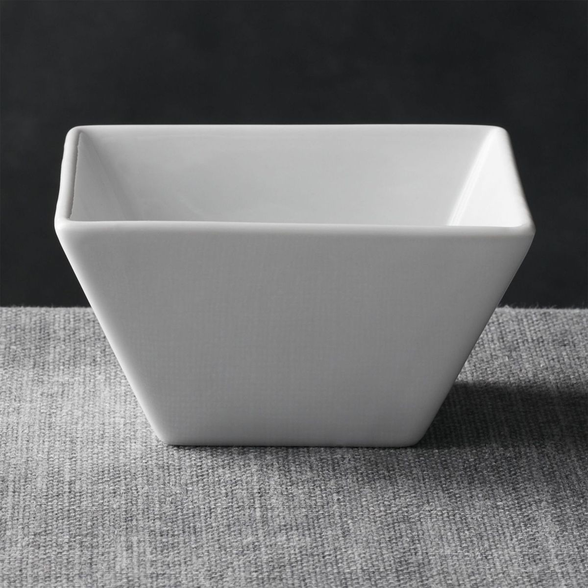 CRATE & BARREL - Bowl de Sevir Cuadrado en Porcelana 12 cm
