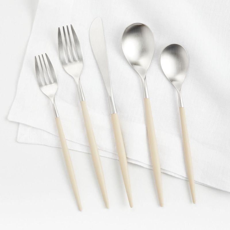 CRATE & BARREL - Juego de Cubiertos Marfil Mio 5 Pza