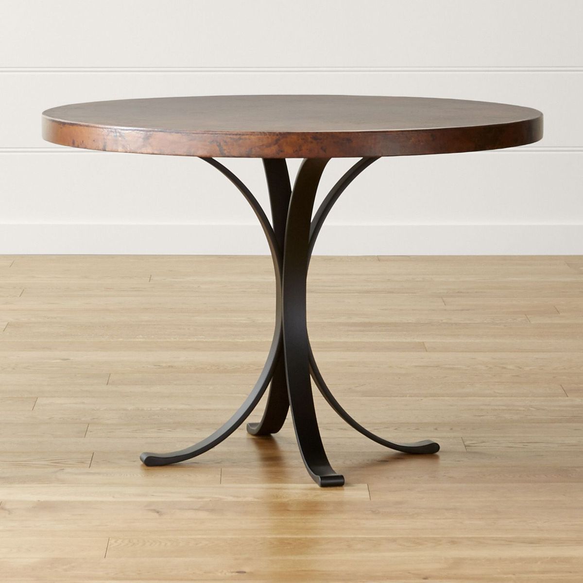 CRATE & BARREL - Mesa Bistro Redonda con Tablero de Cobre 107cm