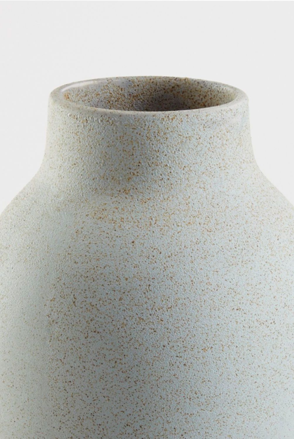 CRATE & BARREL - Florero Rhonna 61 x 14 cm