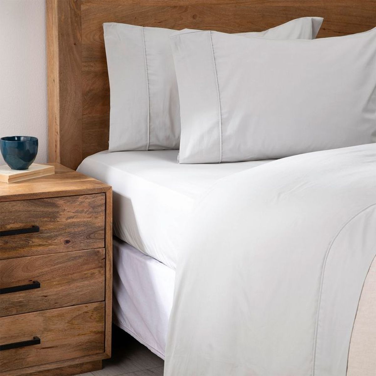 BASEMENT HOME - Juego de Sábanas Lisa de Algodón 200 Hilos Basement Home 