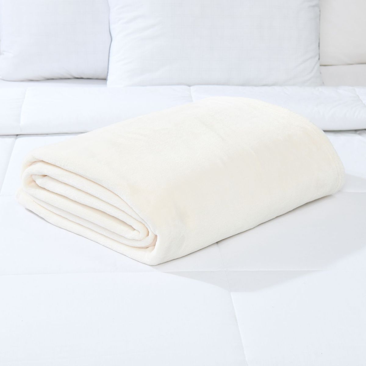 ROBERTA ALLEN - Cobija Lisa de Flannel 320 GSM Roberta Allen