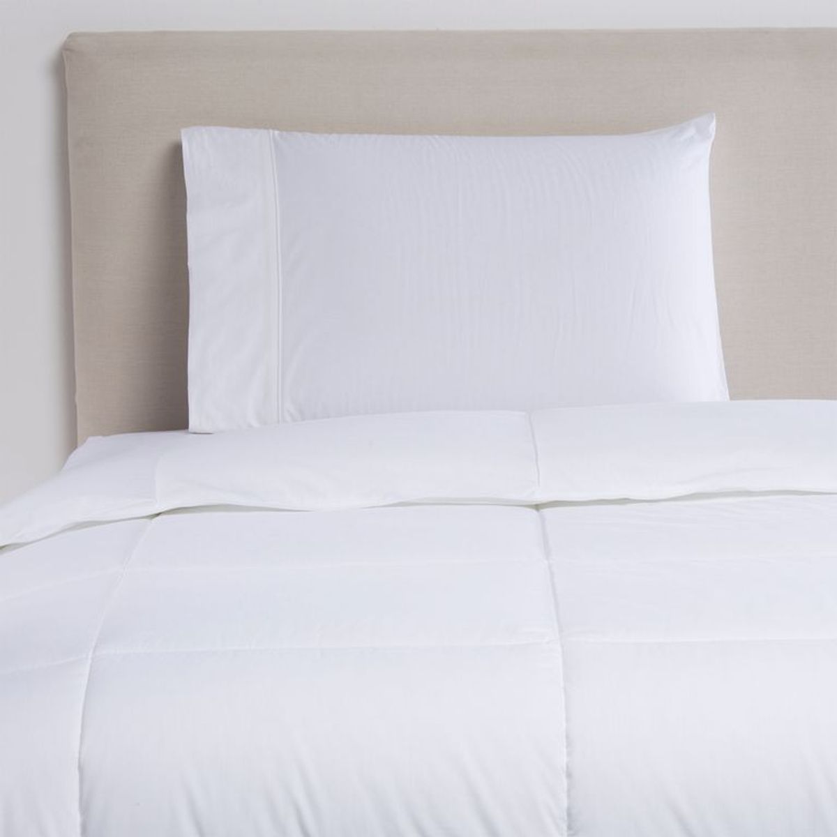 BASEMENT HOME - Plumón Edredón Blanco de 50% Poliéster 50% Algodón 190 Hilos Hipoalergénico Basement Home