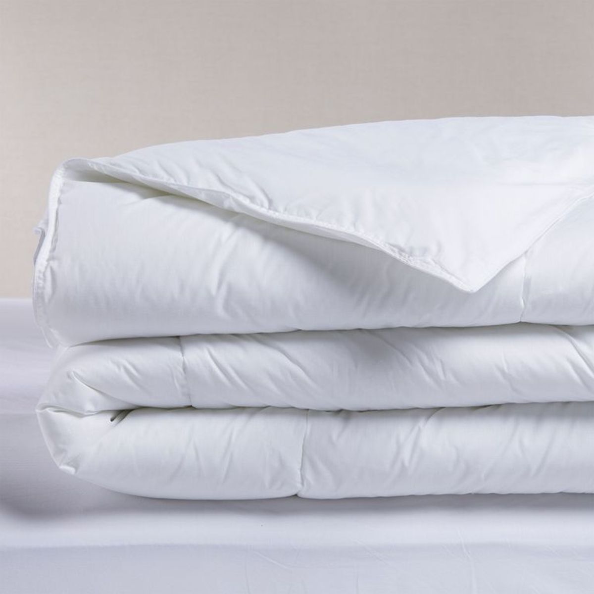 BASEMENT HOME - Plumón Edredón Blanco de 50% Poliéster 50% Algodón 190 Hilos Hipoalergénico Basement Home