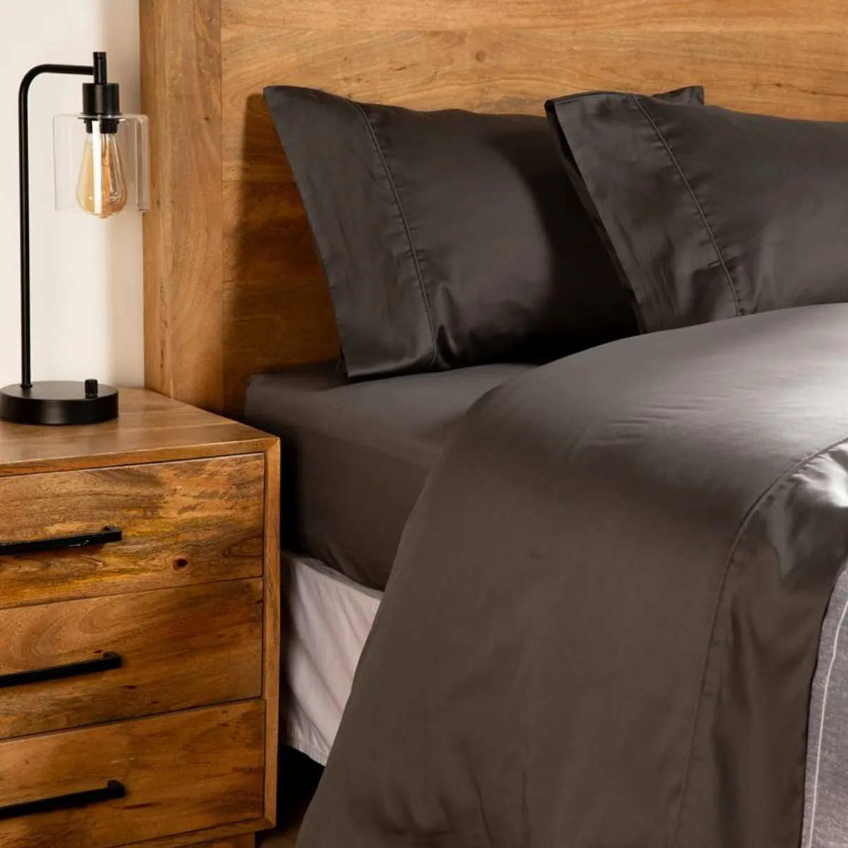 BASEMENT HOME - Juego de Sábanas Lisa de Algodón 300 Hilos Basement Home 