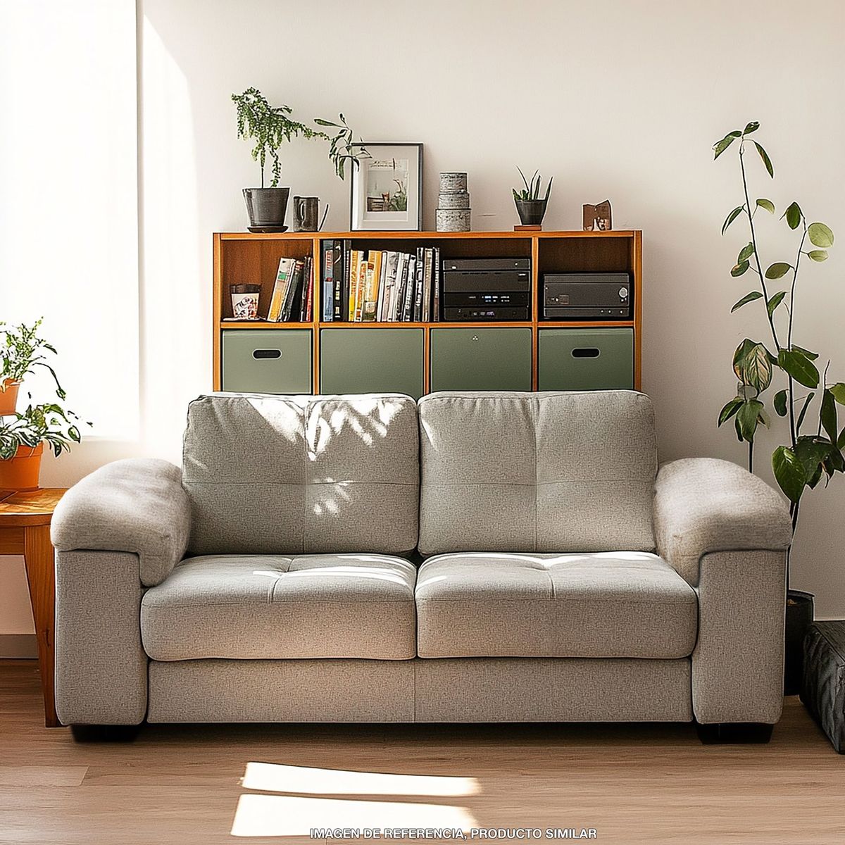 MICA - Sofá 2 Puestos en Tela, Rafa de 152 x 88 x 85 cm con Patas de Madera- Mueble Mica - 0% Interés a 3, 6 o 12 Cuotas Pagando con tu CMR Banco Falabella