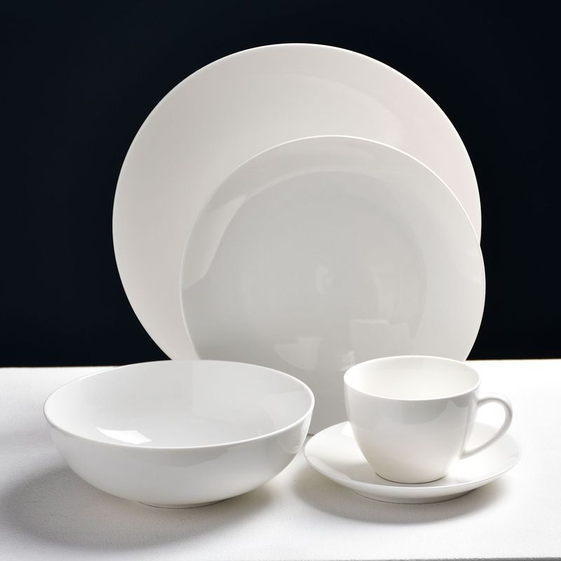 Vajilla Basement Home: Porcelana Essenti Red K puestos 30 piezas