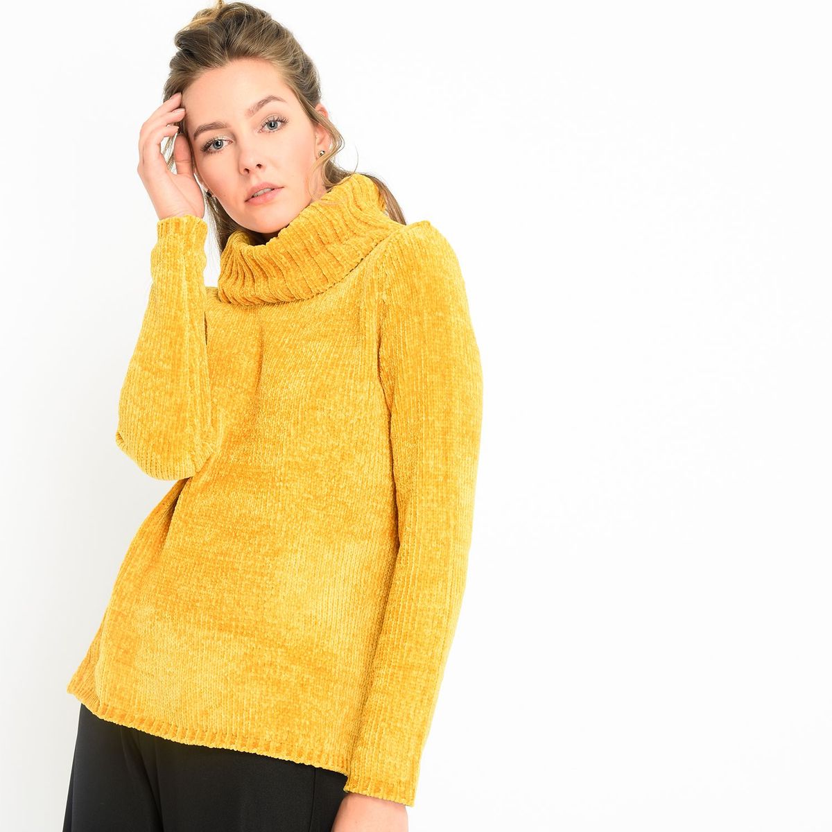 BASEMENT - Saco Cuello Tortuga