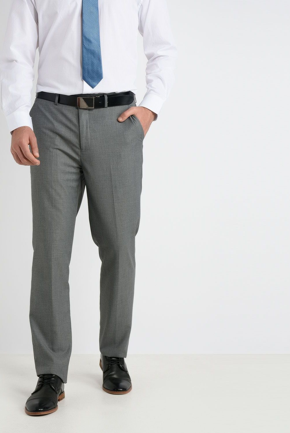 NEWPORT - Pantalón de Vestir Regular