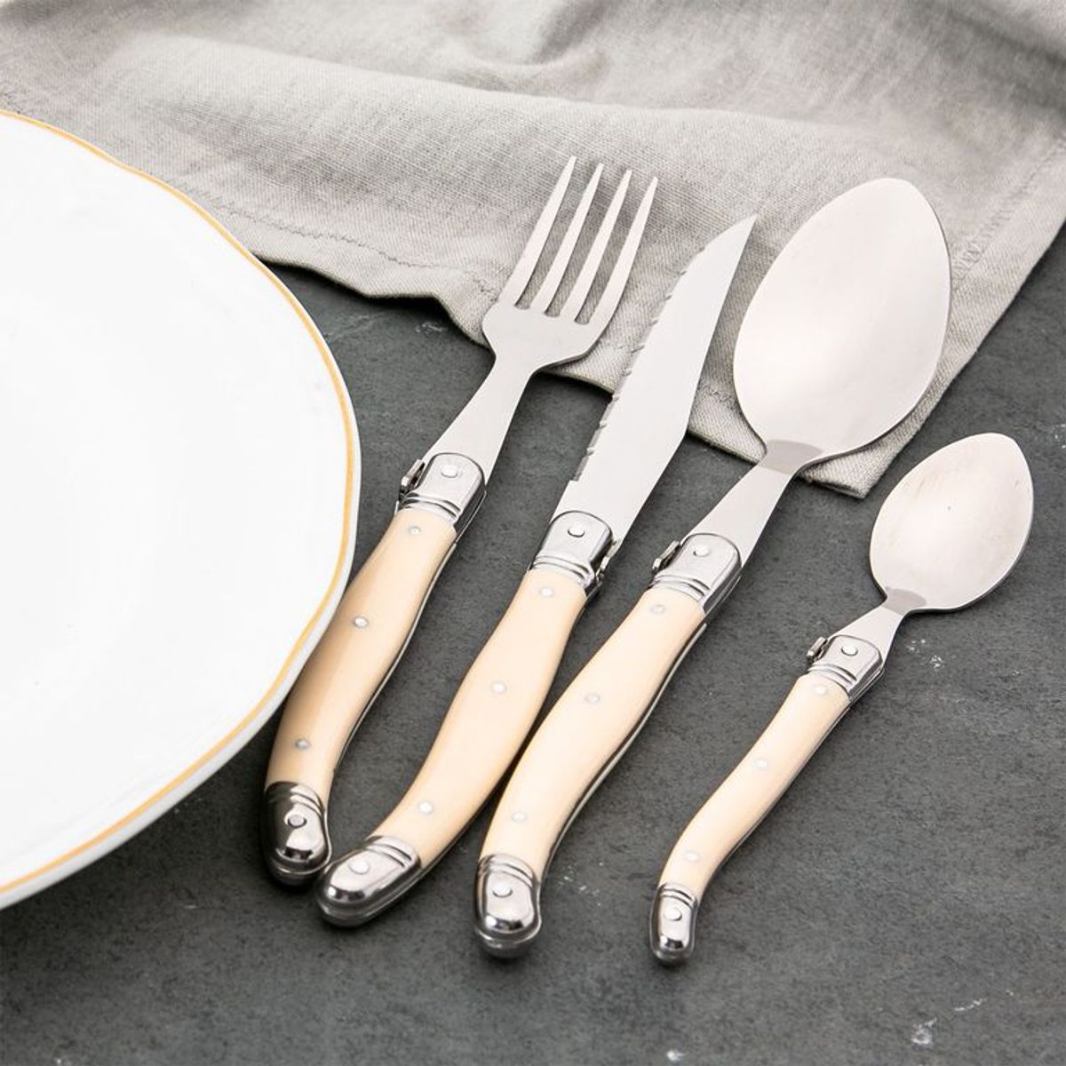 ROBERTA - Juego de cubiertos 24 Piezas Roberta Allen