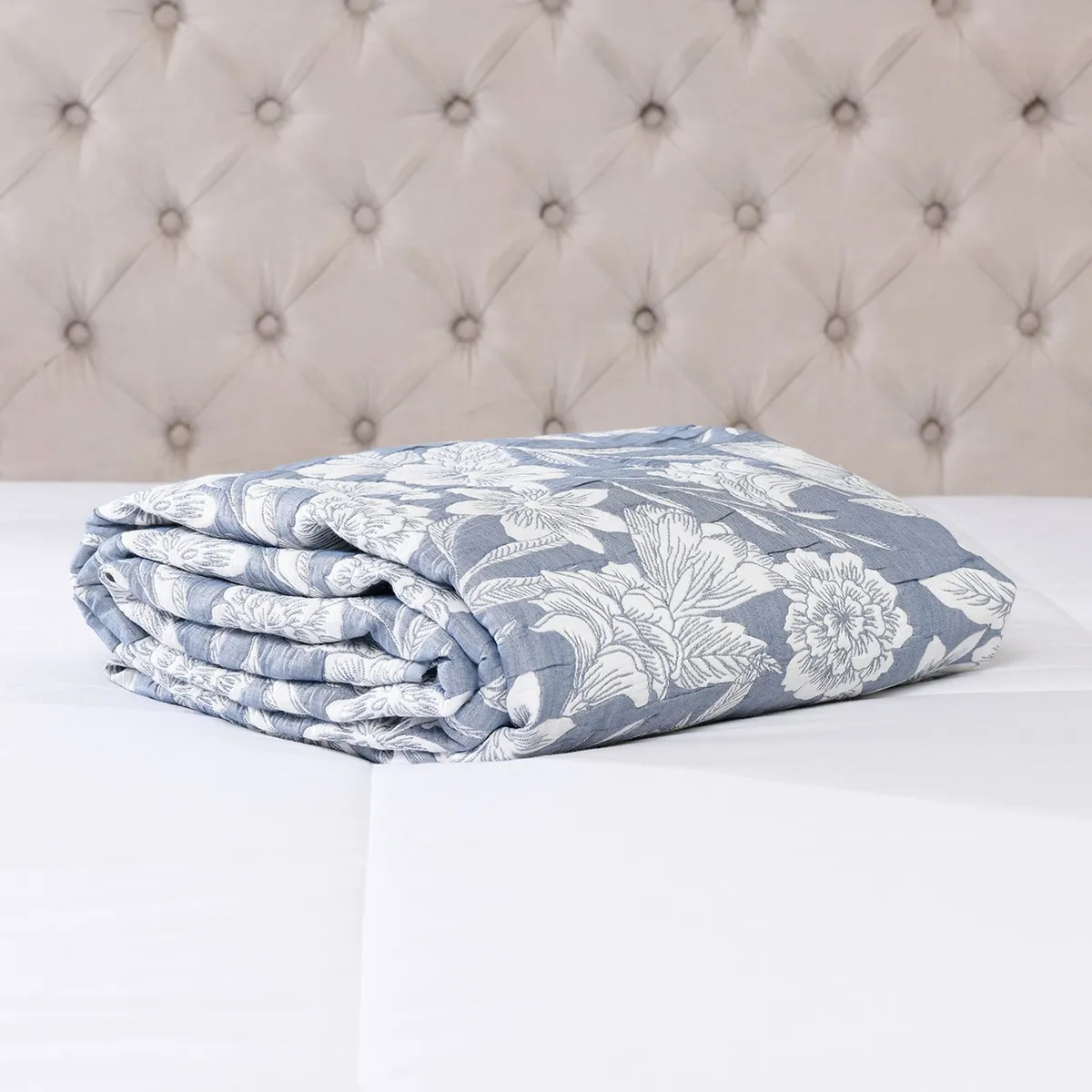 ROBERTA ALLEN - Cubrelecho Estampado de Polialgodón 85 GSM Mercedes Roberta Allen