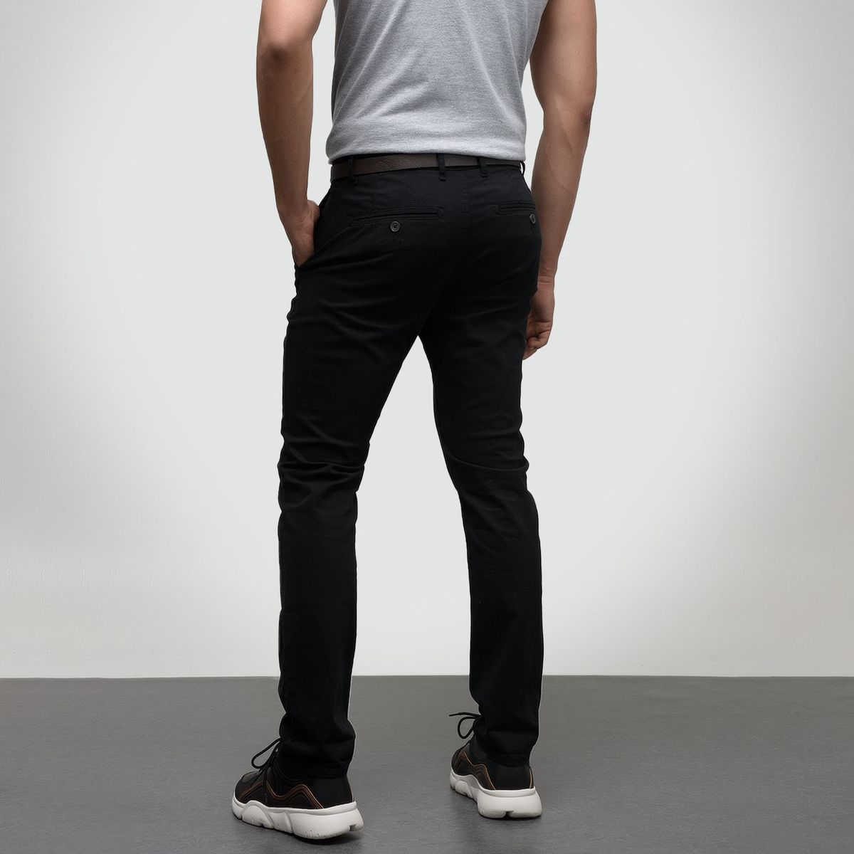 BASEMENT - Pantalón para Hombre Slim Basement