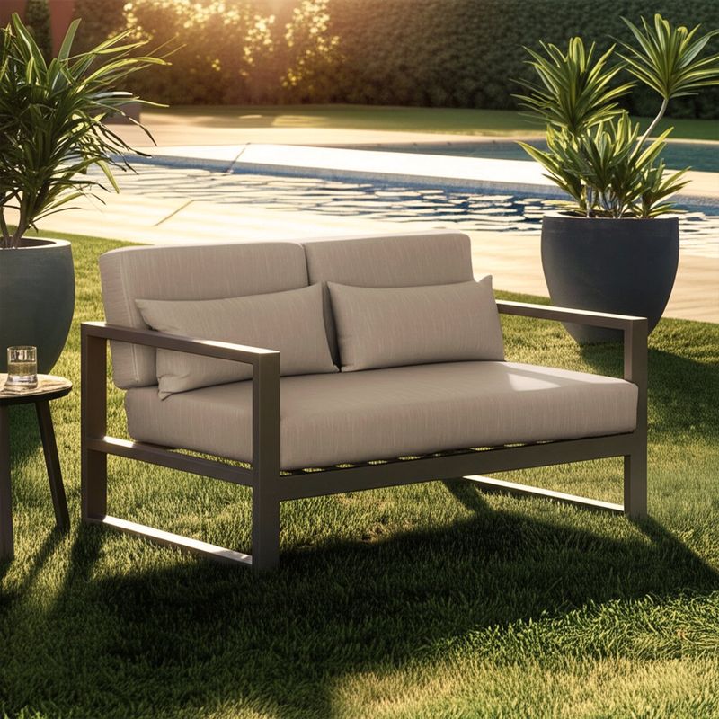 BASEMENT HOME - Sofá de Exterior y Terraza o Jardín Moderno en Poliéster 2 Puestos Mónaco 130 x 80 x 58 cm  Basement Home  -  0% Interés a 3, 6 o 12 Cuotas Pagando con tu CMR Banco Falabella