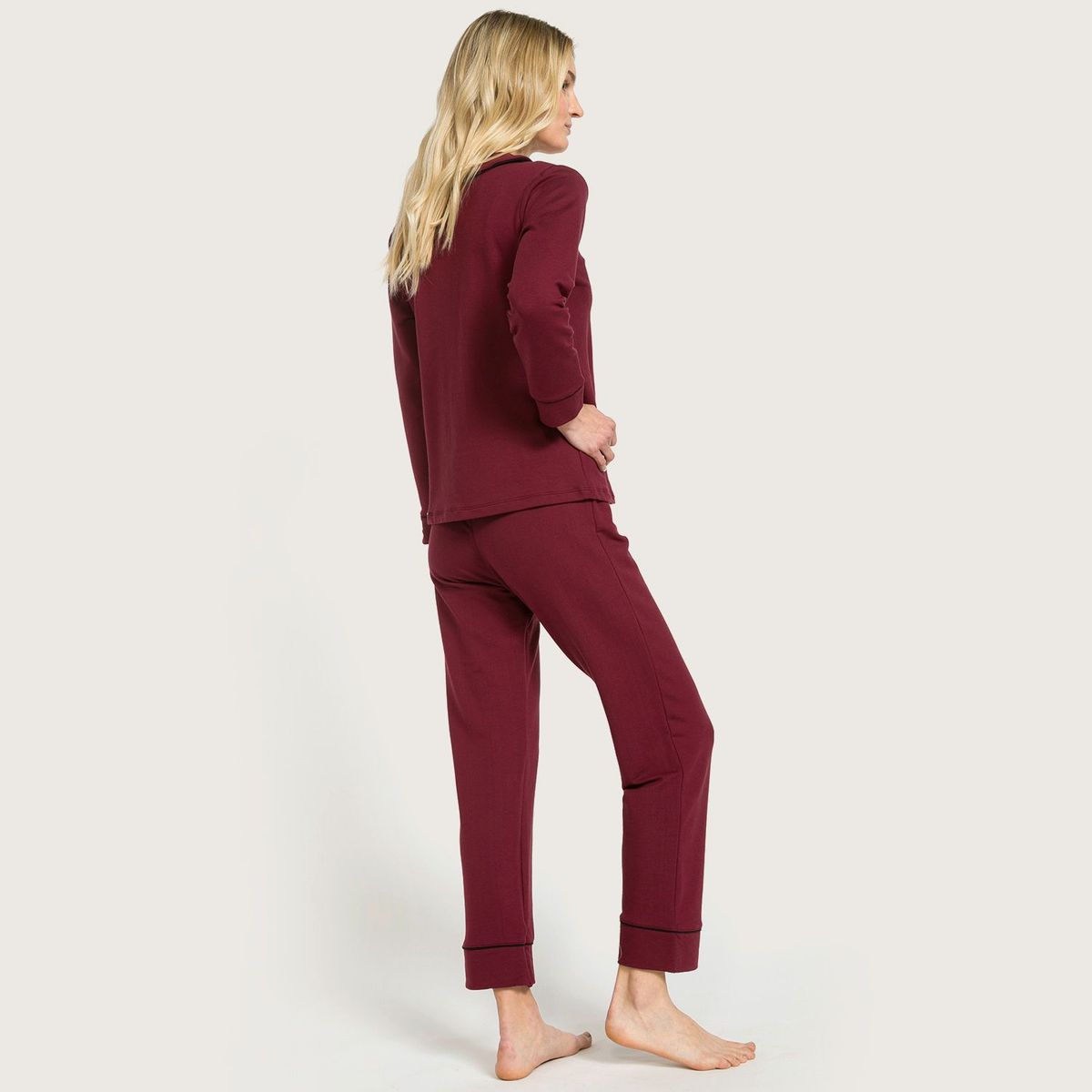 UNIVERSITY CLUB - Pijama University Club