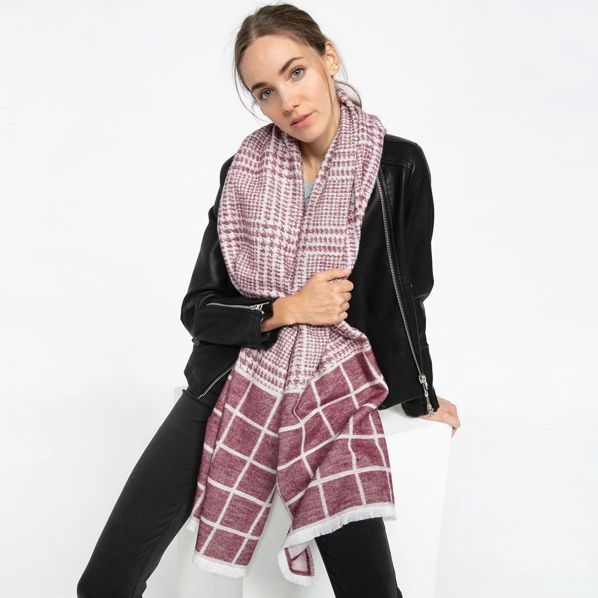 BASEMENT - Bufanda Basement