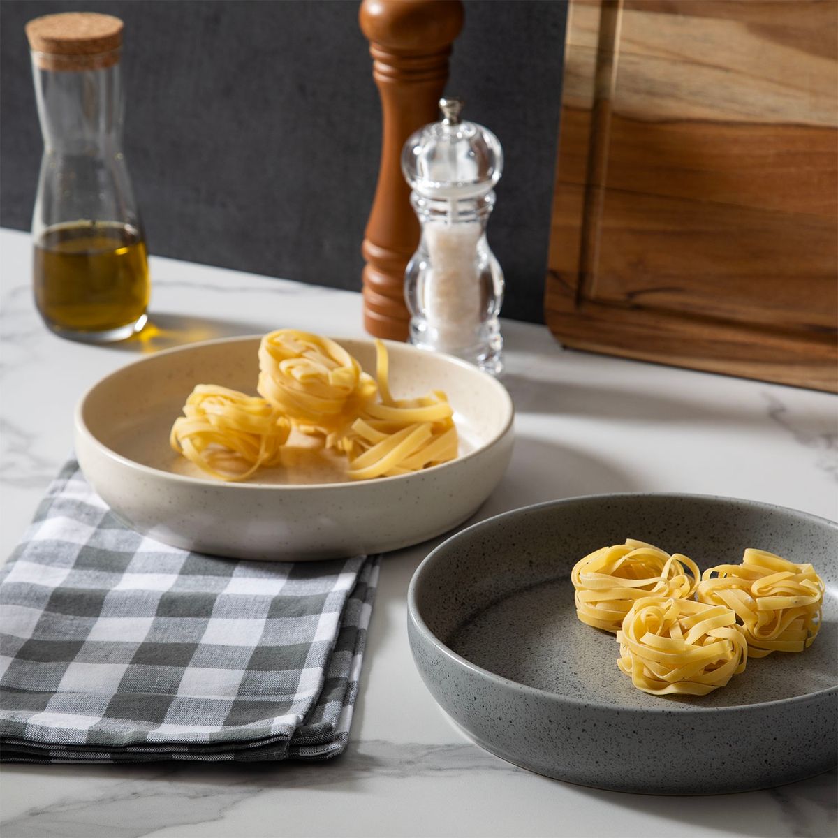 BASEMENT HOME - Platos hondos Gres Plato De Fondo Circular Gres