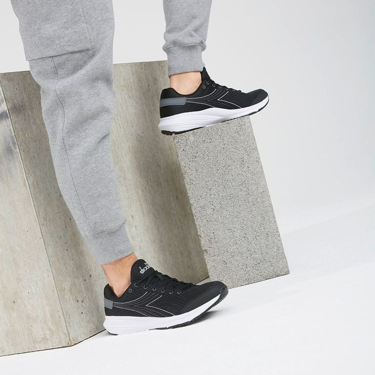 DIADORA - Tenis Diadora Hombre Running Flamingo
