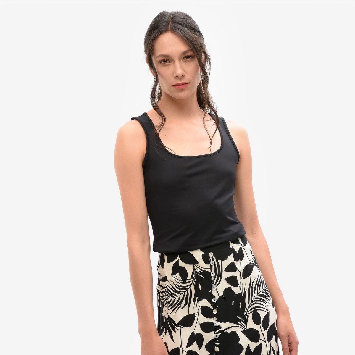 BASEMENT - Camiseta para Mujer Sin mangas Basement