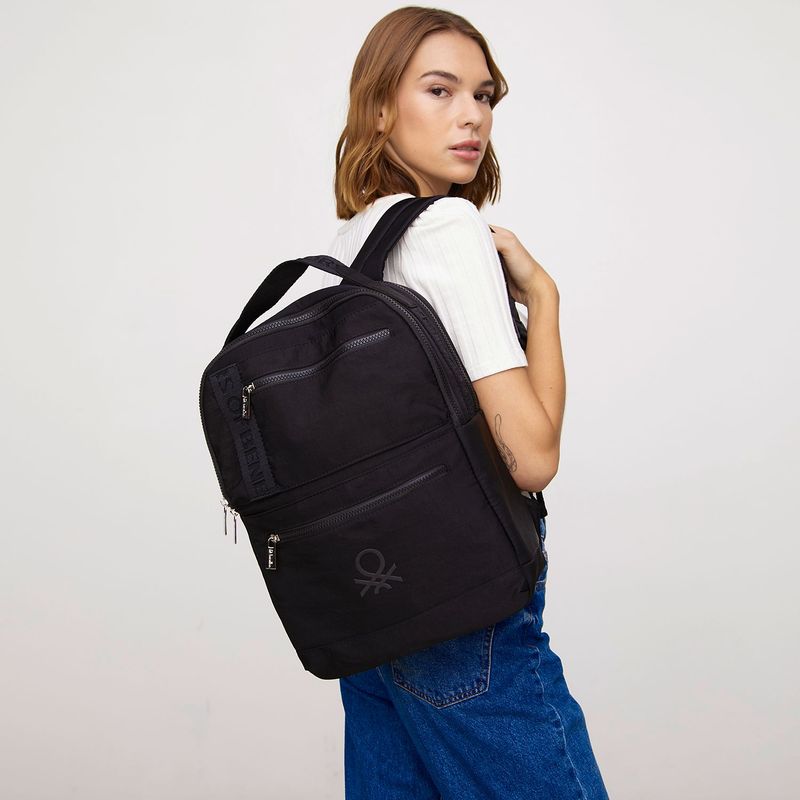BENETTON - Bolso Benetton de Hombro