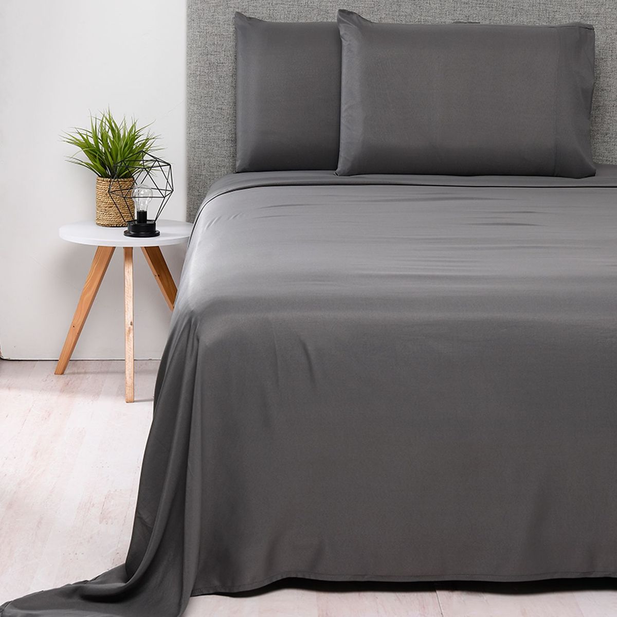 AMBIENTA - Juego de Sábanas Lisa de Microfibra 75 GSM Ambienta
