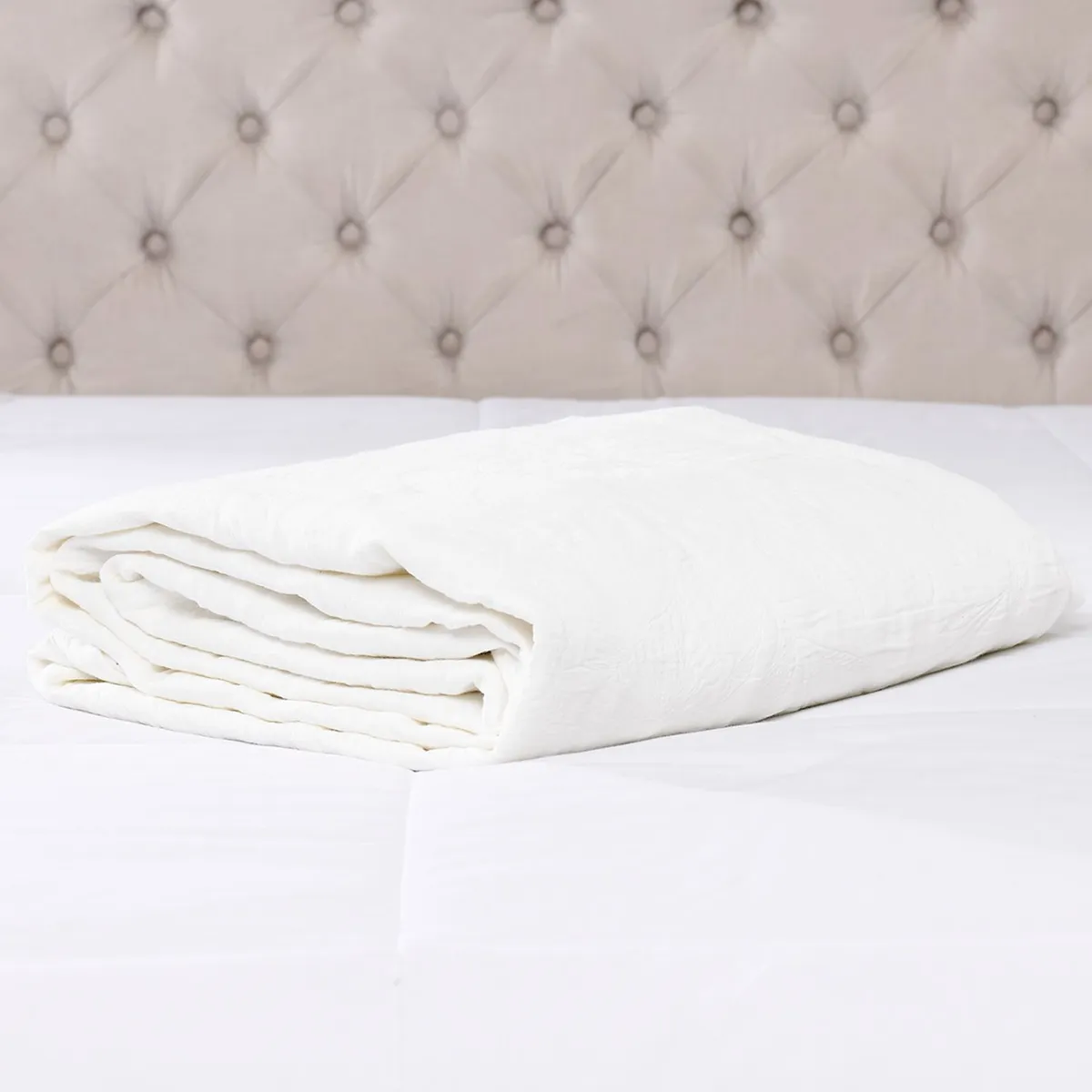 ROBERTA ALLEN - Cubrelecho Estampado de Polialgodón 85 GSM Mercedes Roberta Allen