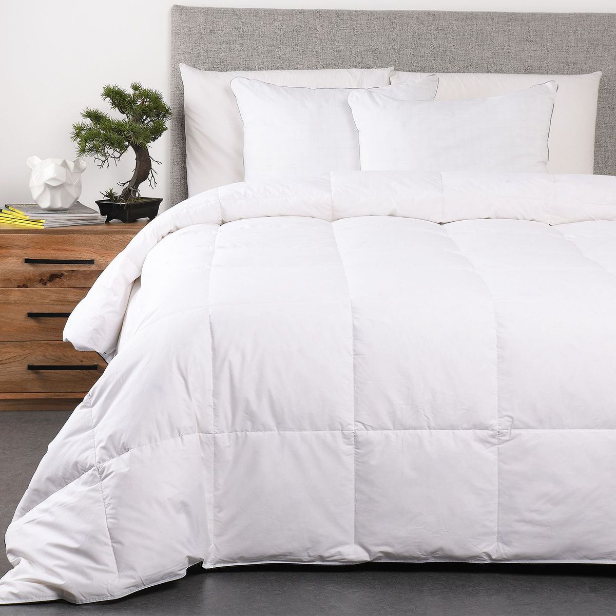 BASEMENT HOME - Plumón de Plumas de Ganso 15% Pecho 85% Cuerpo Basement Home