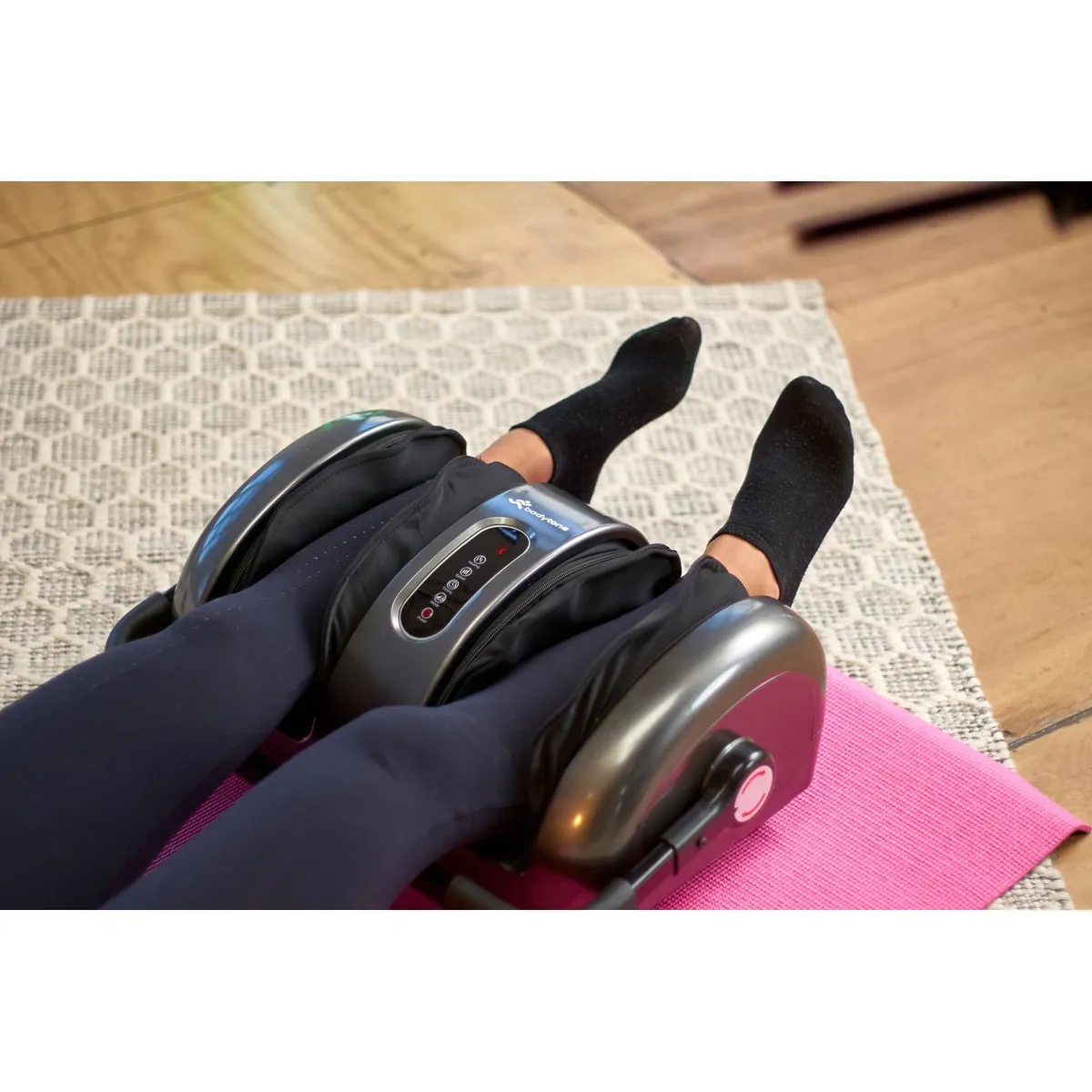 BODYTONE - Masajeador Profesional Piernas Pies y Brazos Mejora la circulación y tensión muscular con Función de calor Bodytone