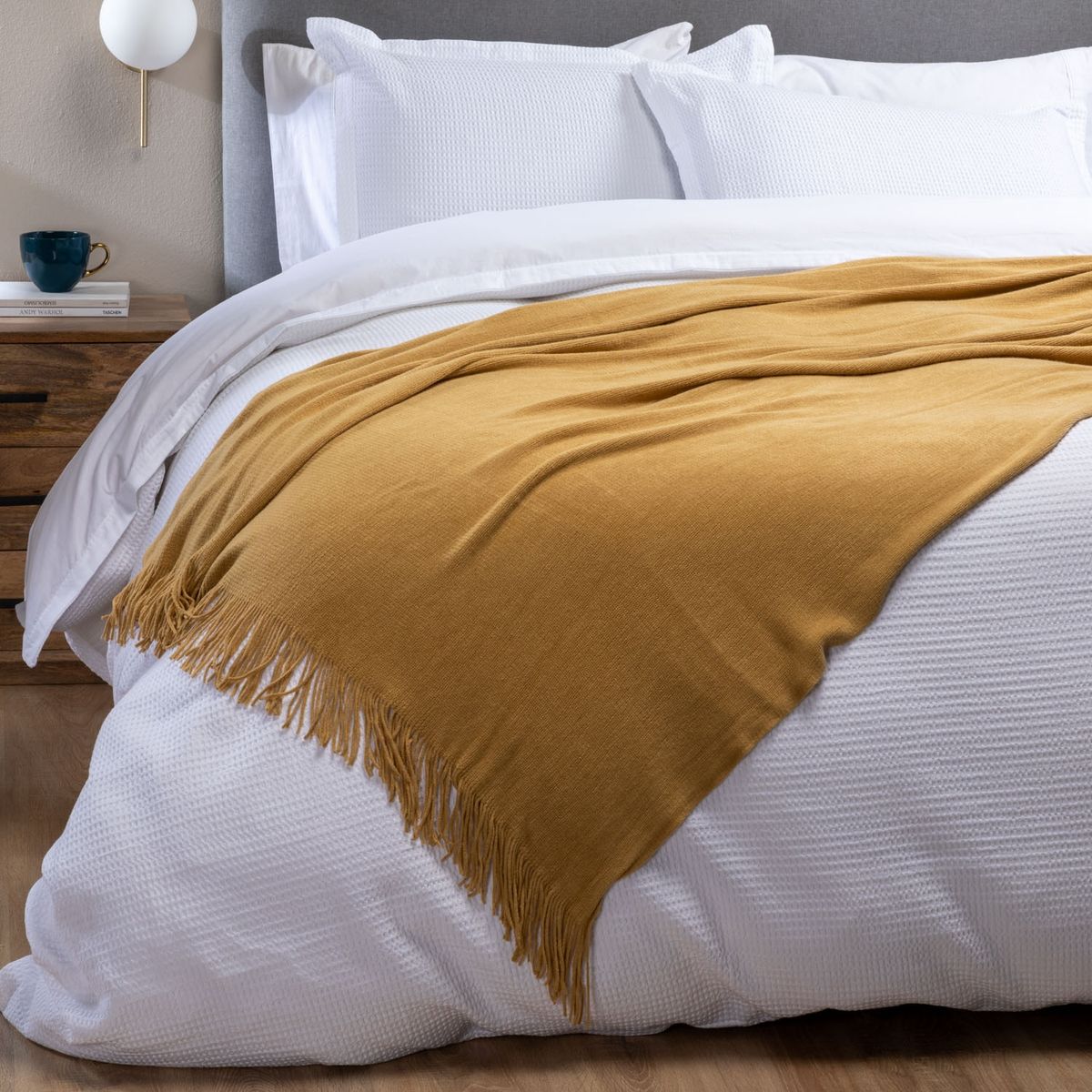 BASEMENT HOME - Manta Tejida de Acrilico Basement Home 130x170 cm