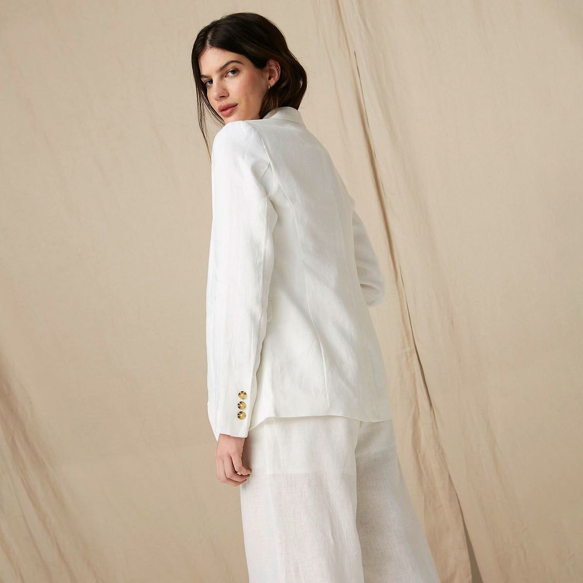 BASEMENT - Blazer Lino Mujer Basement