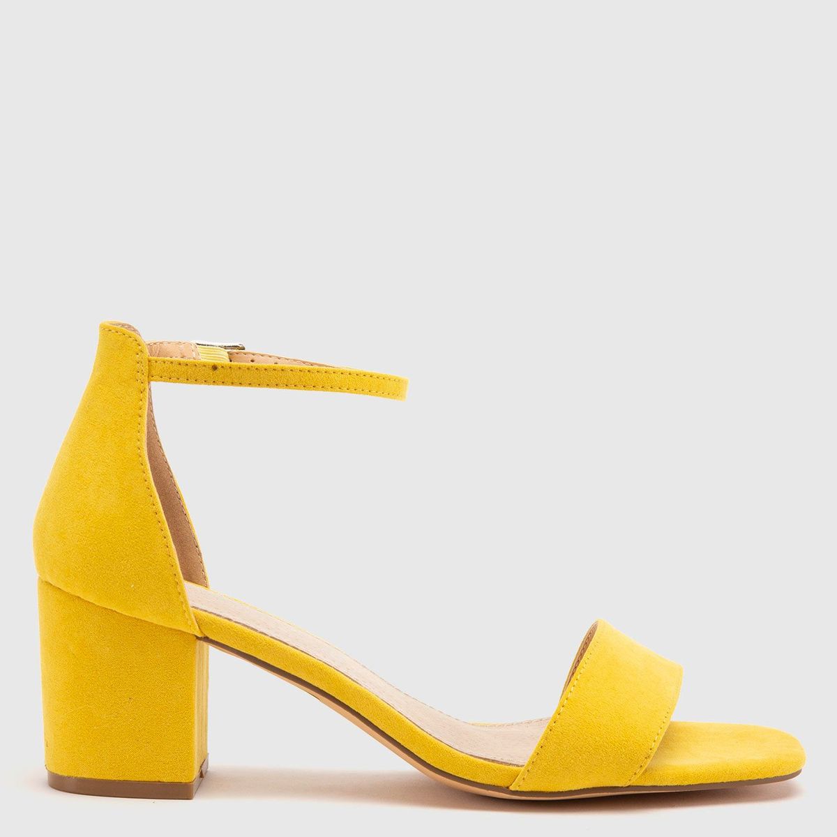 BASEMENT - Sandalias para Mujer con tacón grueso Sandalias Basement amarillas de moda para mujer