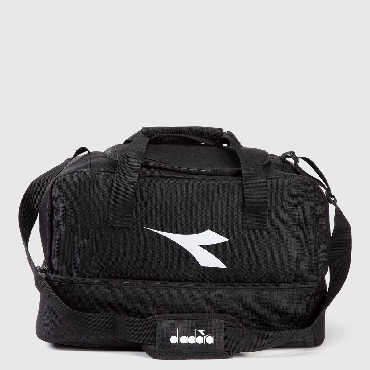 DIADORA - Bolso Entrenamiento para Gimnasio 50Lt con Compartimiento para Zapatos y Bolsillo Interno Diadora