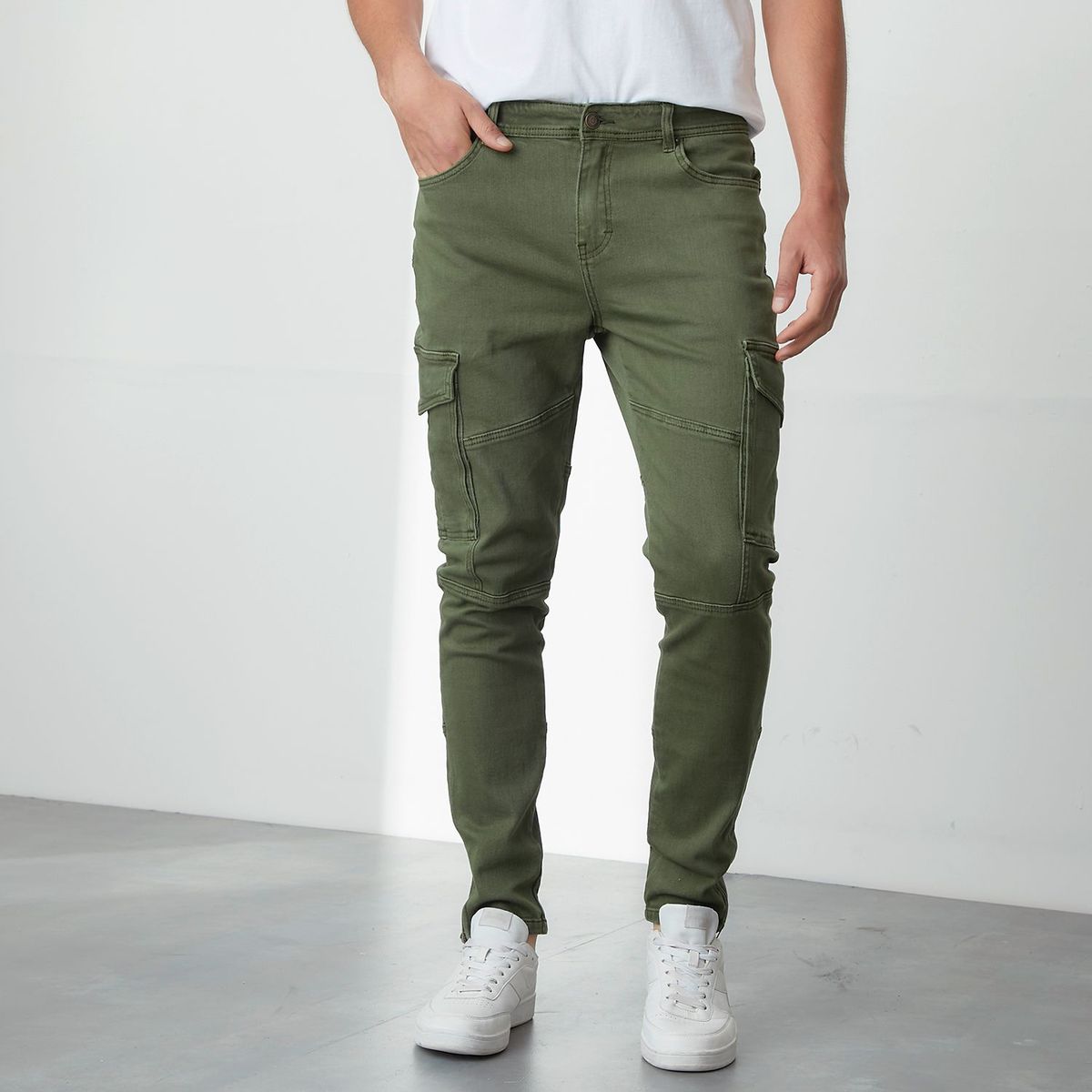 BASEMENT - Jean Cargo para Hombre Skinny Basement