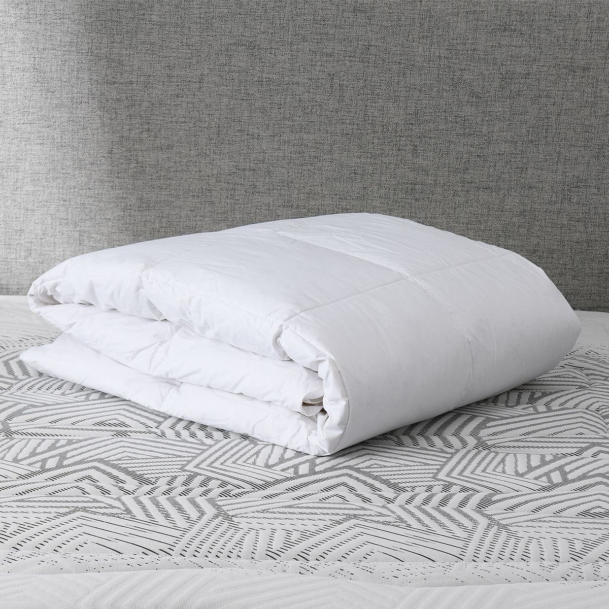 BASEMENT HOME - Plumón con exterior de Algodón y Relleno de Plumas de pato acolchado, Hipoalergenico Basement Home. Plumones para cama Doble, Queen, King