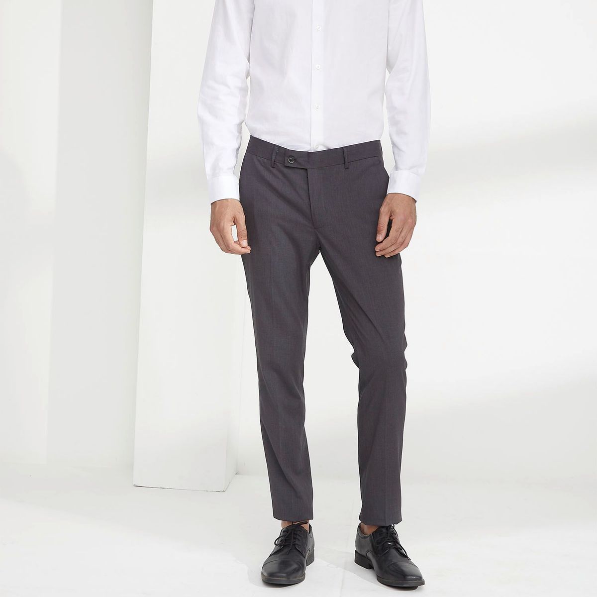 BASEMENT - Pantalón Chino Hombre Skinny Basement